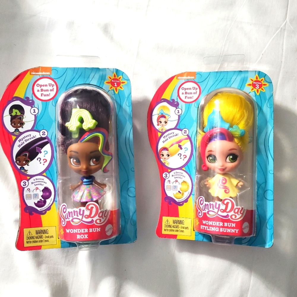 : 2 NEW  Sunny Day Wonder Bun toy Dolls rox and styling sunny
